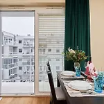 Rose By Renters Apartmán Vratislav