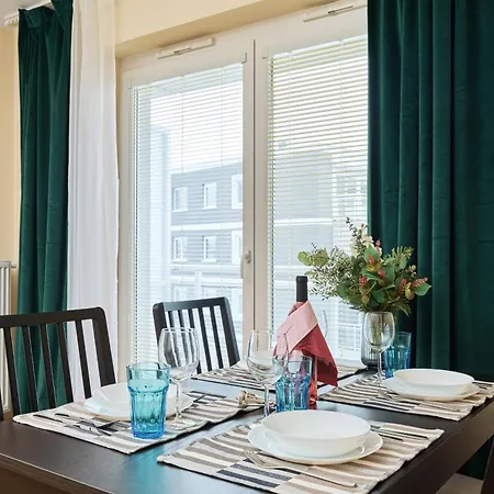 Apartment Rose By Renters Wroclaw