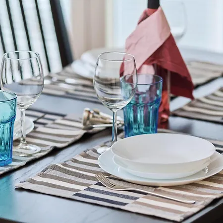 Rose By Renters Апартаменты *